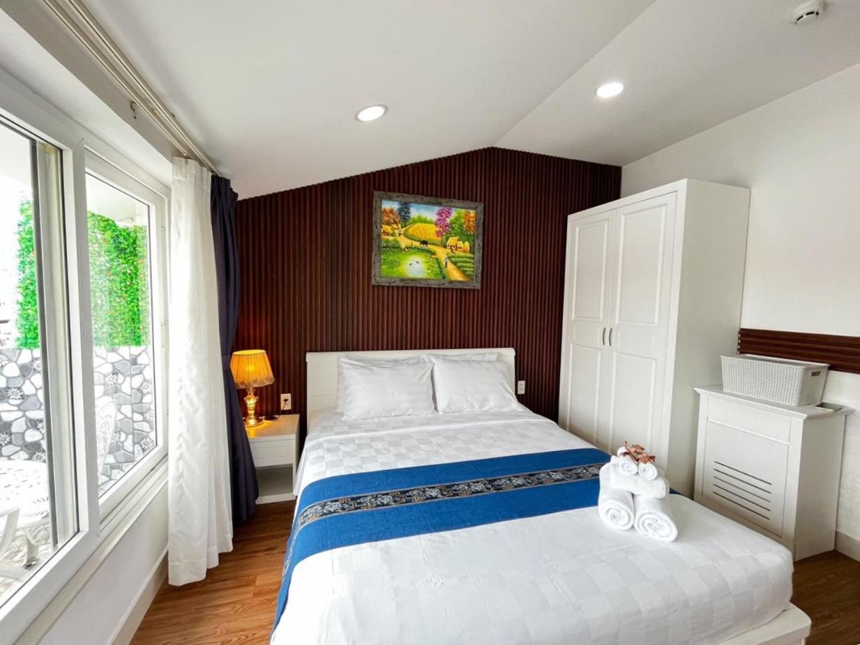 Sabina - Hcm Khách sạn hẻo lánh